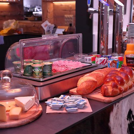 Hotel-Rotisserie La Tour Rouge ديلمونت المظهر الخارجي الصورة