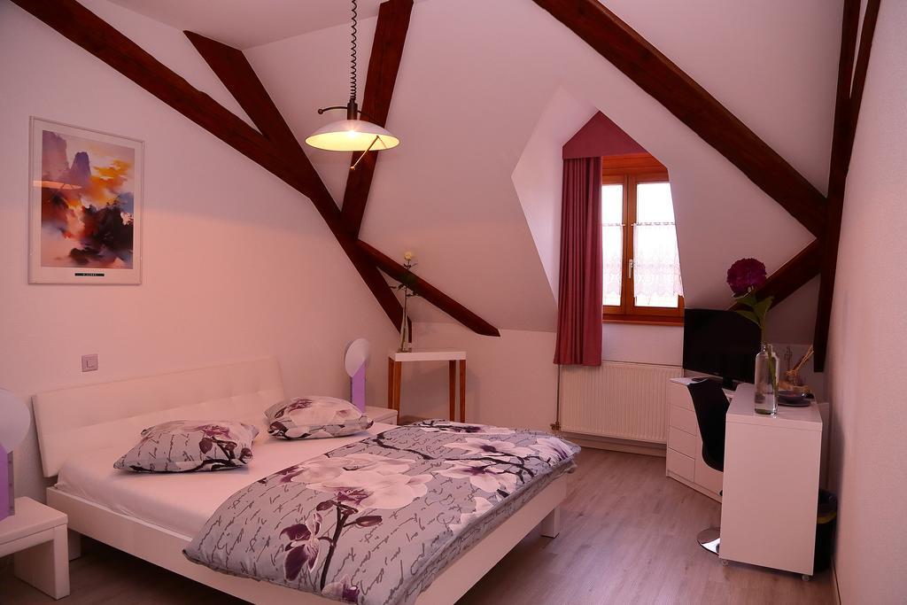 Hotel-Rotisserie La Tour Rouge ديلمونت المظهر الخارجي الصورة
