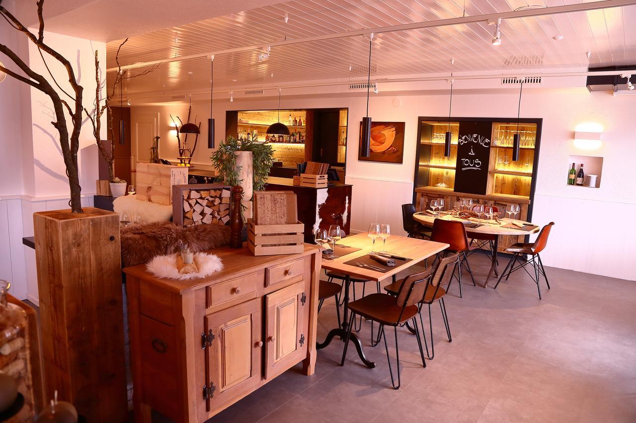 Hotel-Rotisserie La Tour Rouge ديلمونت المظهر الخارجي الصورة